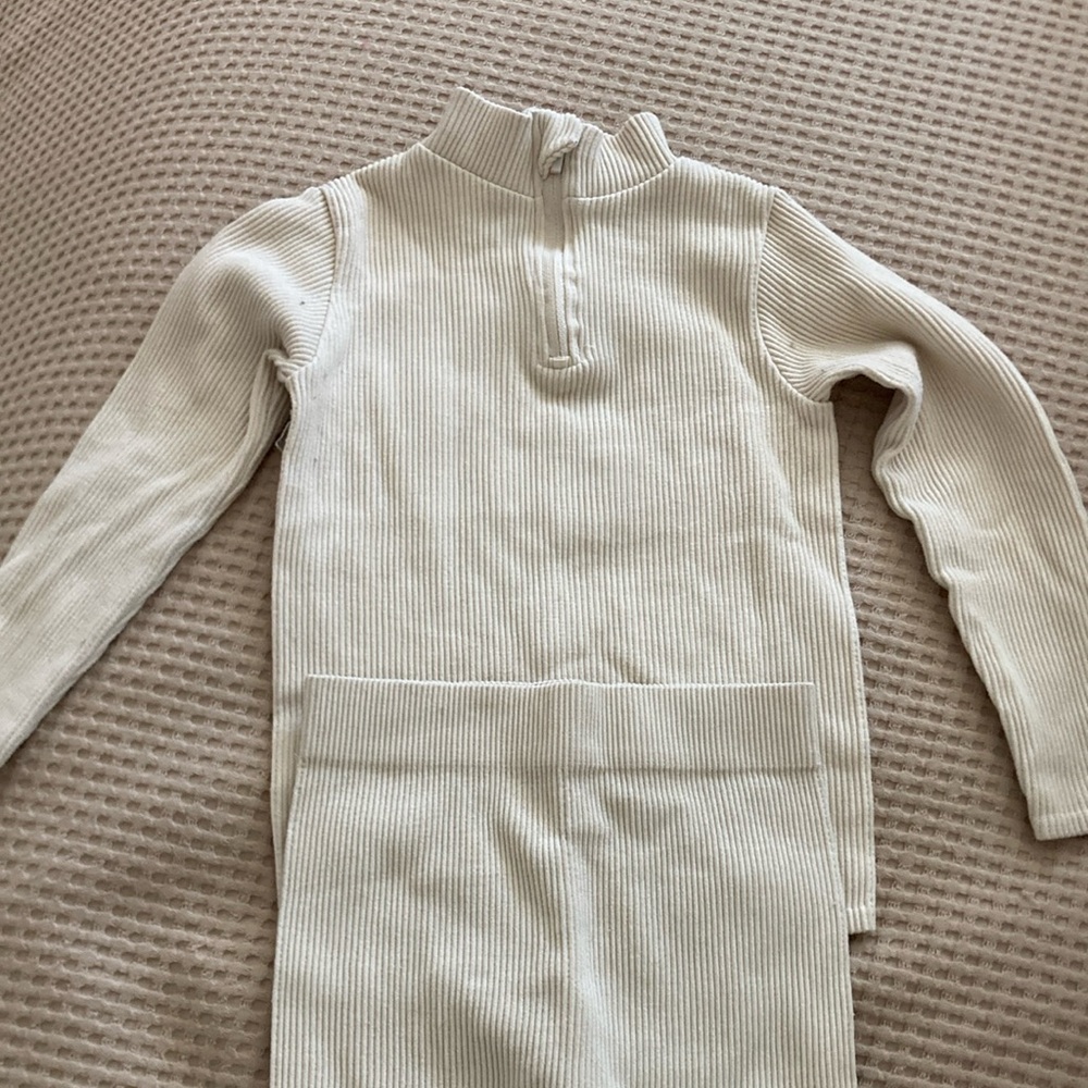 Zara ripped set 4-5T